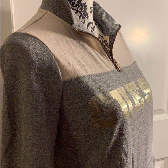 Guess Sweaters - Picture 4 of 4